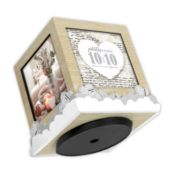 Cub foto suport de creioane...